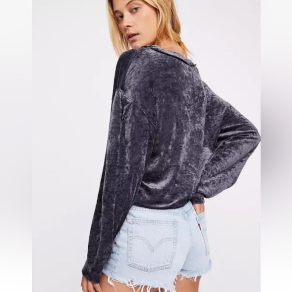 FREE PEOPLE Women’s Sz S WE THE FREE MILAN LAYERING DOLMAN SLEEVE VELVET Gray - Picture 4 of 8